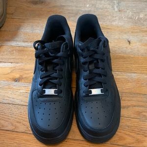 Black Nike Air Forces